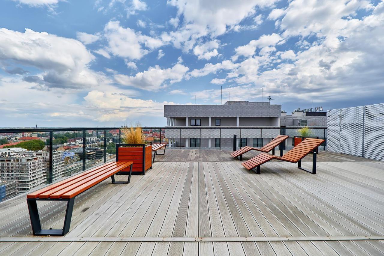 Apartment Wroclaw Sikorskiego With Free Garage By Renters Prestige Экстерьер фото