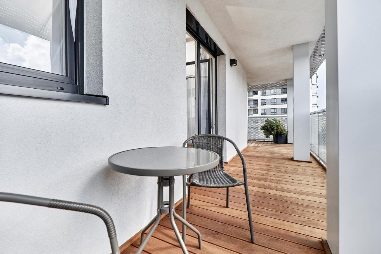 Apartment Wroclaw Sikorskiego With Free Garage By Renters Prestige Экстерьер фото