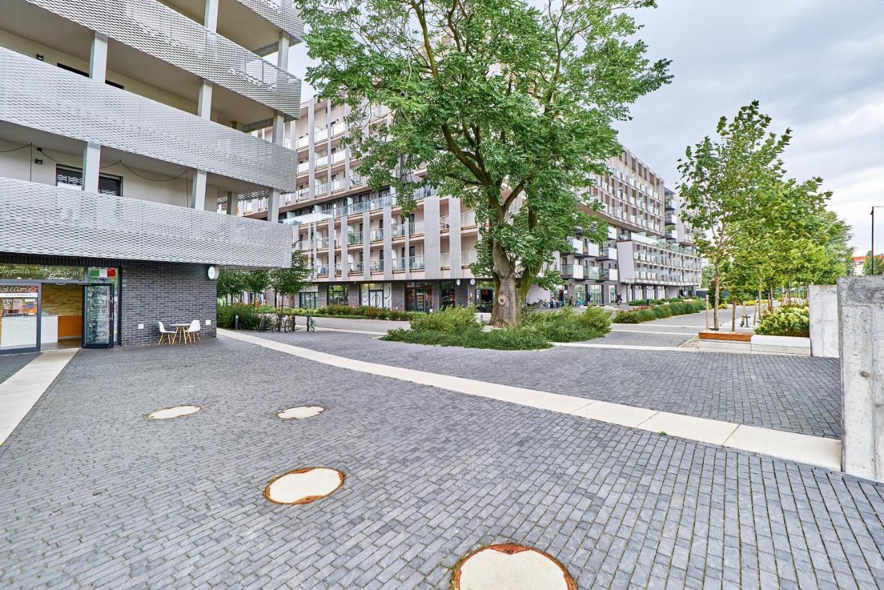 Apartment Wroclaw Sikorskiego With Free Garage By Renters Prestige Экстерьер фото